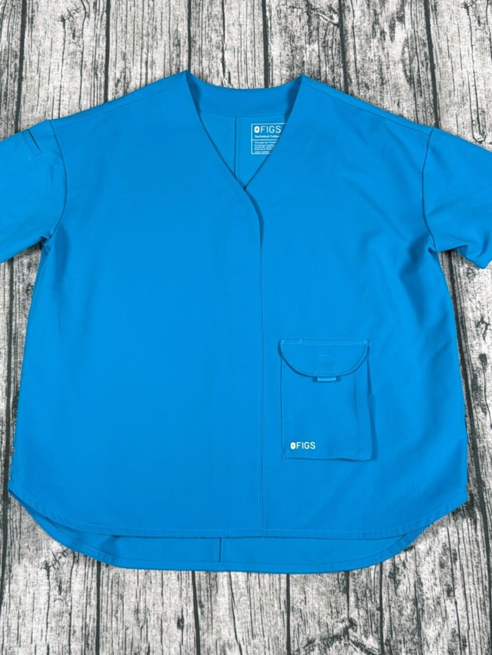 FIGS 1000070 Scrub Top Women's Small Ceil Blue V-Neck PO#: 5217
